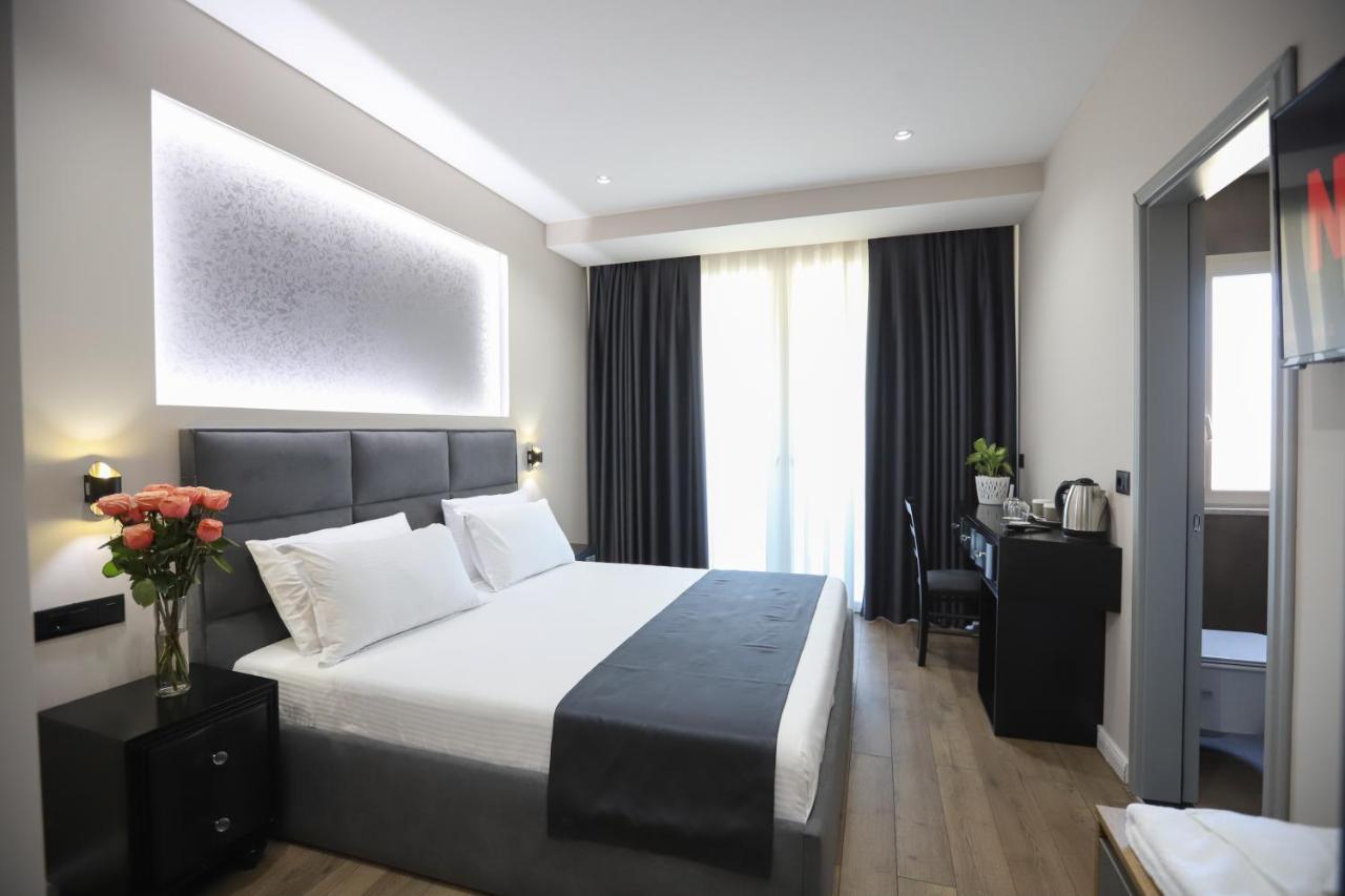 Imperator Hotel Tirana Exterior photo